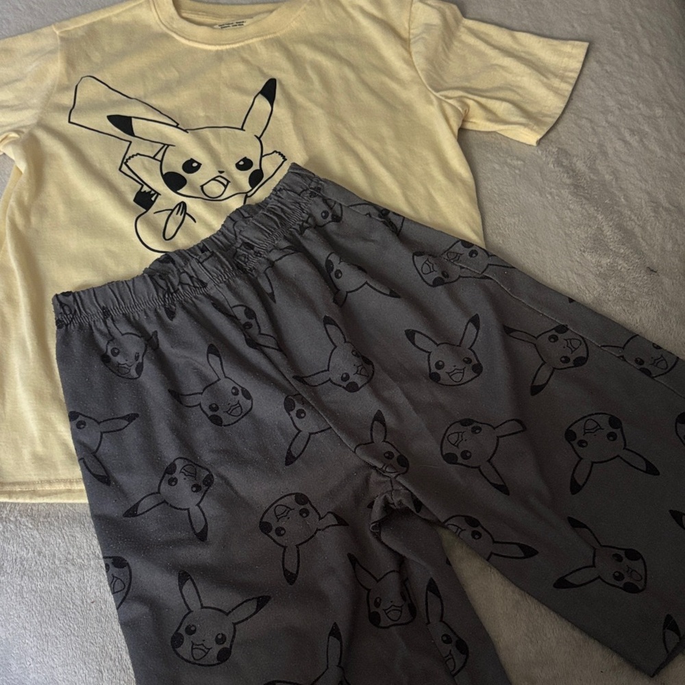 Pokemon Pikachu Pajama Set - Cream and Black